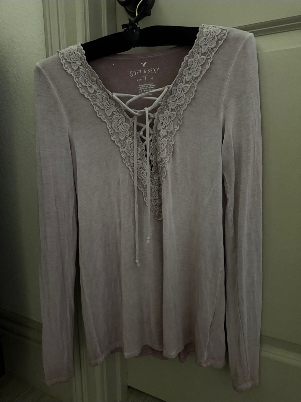 Soft & Sexy Lace-Up V-Neck Long Sleeve Top - Light Mauve